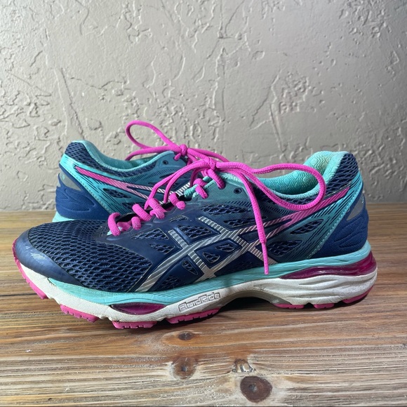 Asics Shoes - Asics gel cumulus 18 T6C8N sneakers Sz 8
